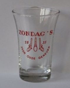 Glas Zondag Distilleerderij Zeer Oude Genever 