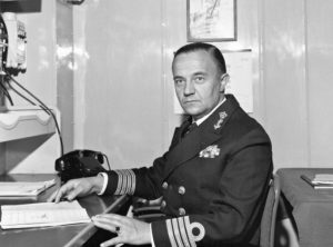 Kapitein Piet de Jong, Commandant. Hr.Ms. Gelderland - foto collectie NIMH