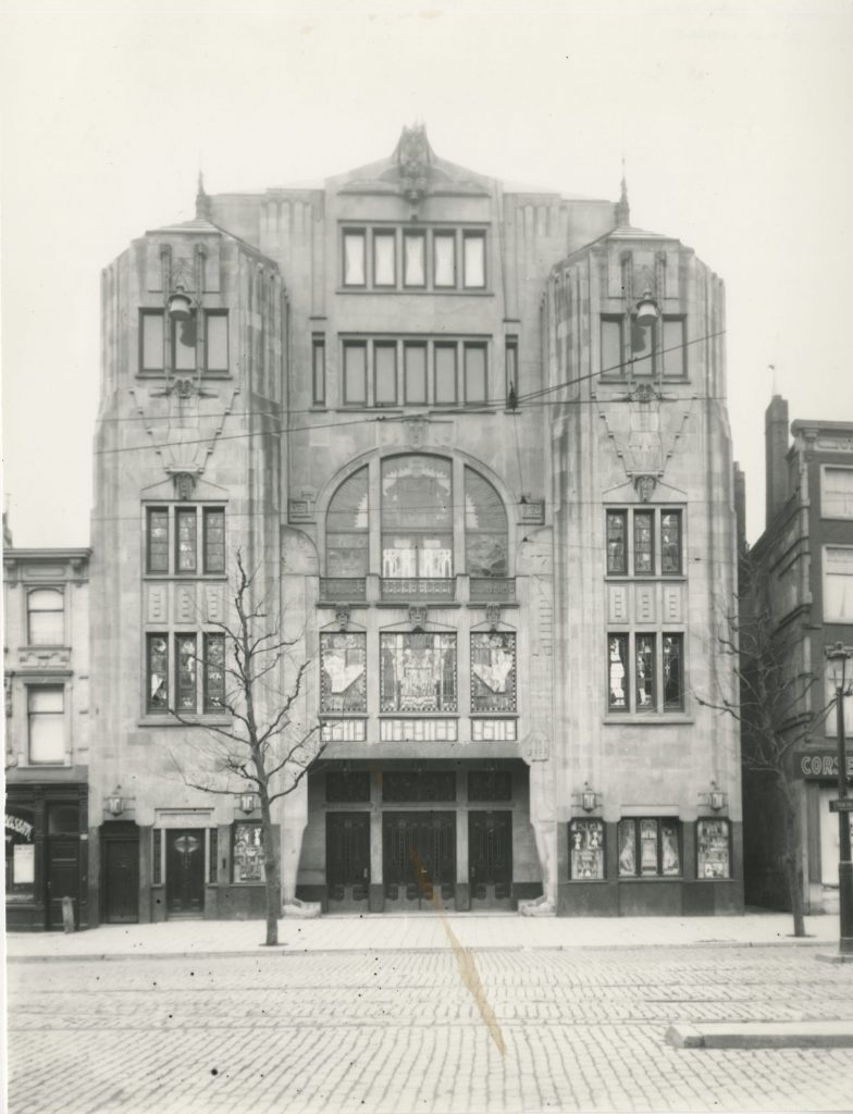 Asta Den Haag ca 1922 Scan van een foto in particulier bezit - Collectie Haags Gemeentearchief